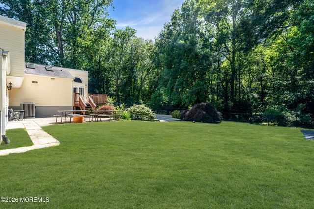 43 Nautilus Drive, Leonardo, NJ 07737