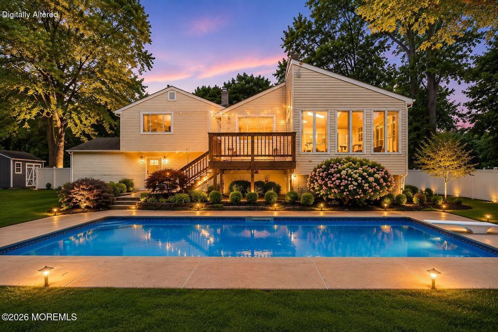 43 Nautilus Drive, Leonardo, NJ 07737