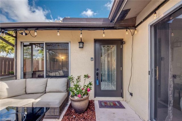 6337 Royal Woods DR, Fort Myers, FL 33908