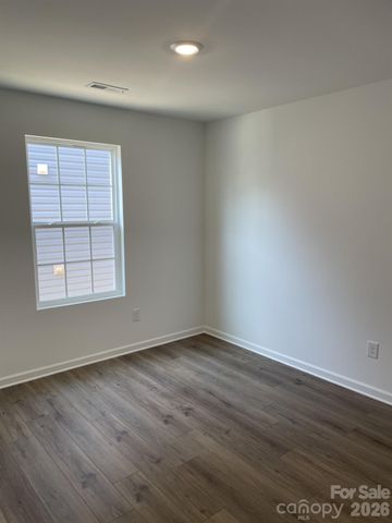 252 W 18th Street, Kannapolis, NC 28081