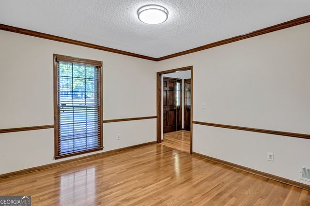 230 Mapledale Trail, Sharpsburg, GA 30277