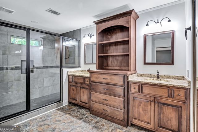 230 Mapledale Trail, Sharpsburg, GA 30277