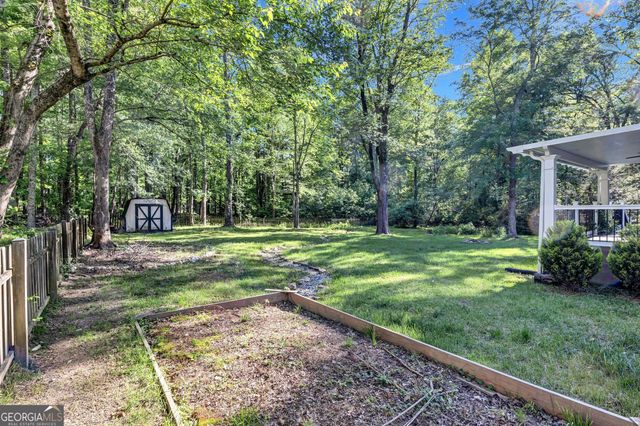 230 Mapledale Trail, Sharpsburg, GA 30277