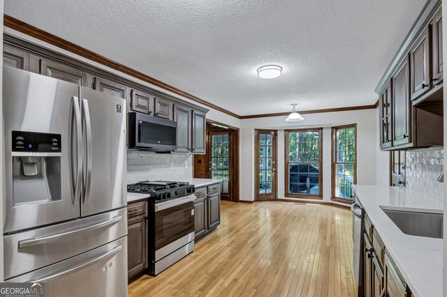 230 Mapledale Trail, Sharpsburg, GA 30277