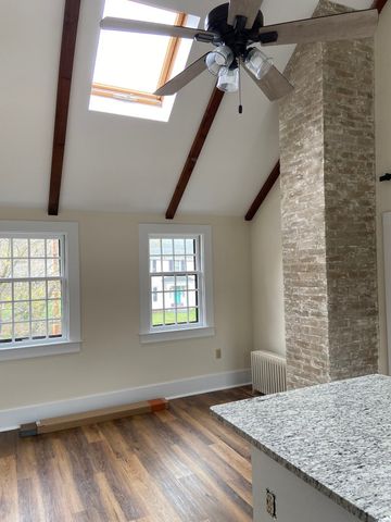 12 Shattuck 2, Littleton, MA 01460