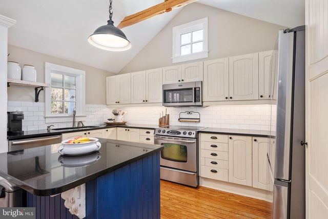 560 RICHMOND RD, Amissville, VA 20106