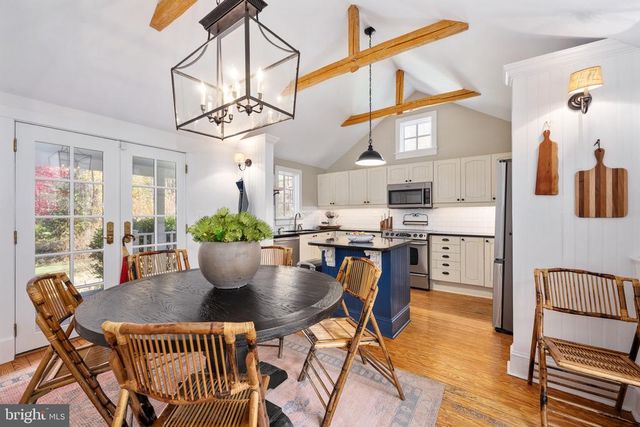 560 RICHMOND RD, Amissville, VA 20106