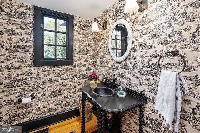 560 RICHMOND RD, Amissville, VA 20106