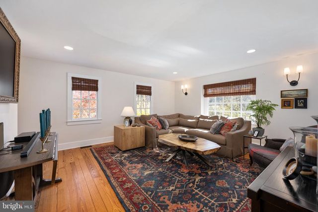 560 RICHMOND RD, Amissville, VA 20106