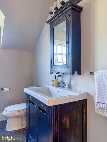 560 RICHMOND RD, Amissville, VA 20106