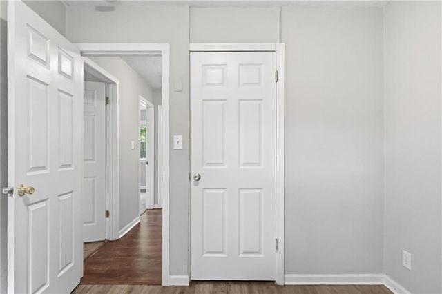 8338 Santa Fe Lane, Overland Park, KS 66212