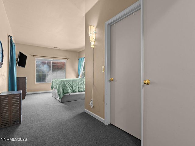 9445 Pine Tree Court, Reno, NV 89506