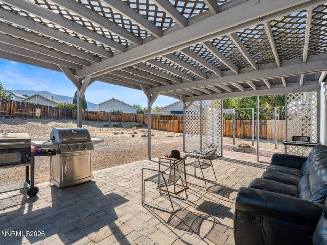 9445 Pine Tree Court, Reno, NV 89506