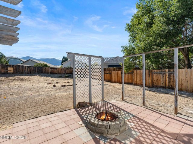9445 Pine Tree Court, Reno, NV 89506