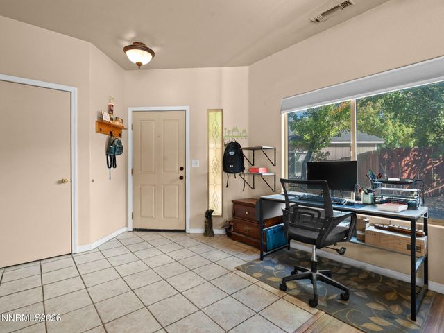9445 Pine Tree Court, Reno, NV 89506