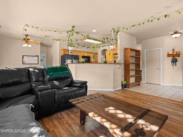 9445 Pine Tree Court, Reno, NV 89506