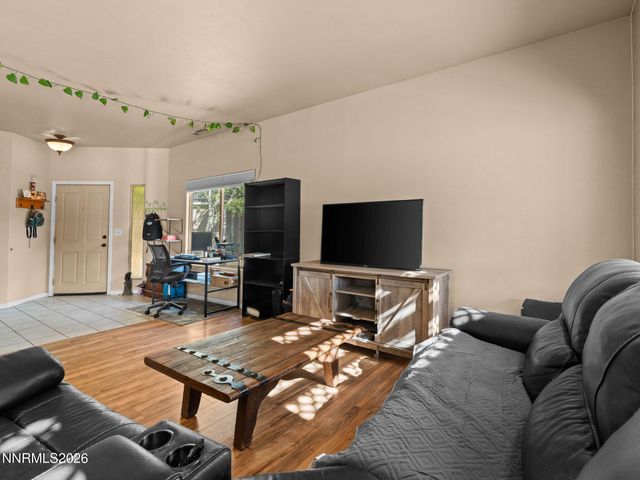 9445 Pine Tree Court, Reno, NV 89506