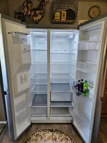 106 7th Ave NW, Oelwein, IA 50662