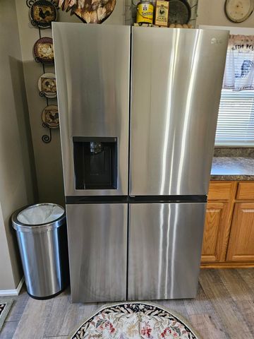 106 7th Ave NW, Oelwein, IA 50662