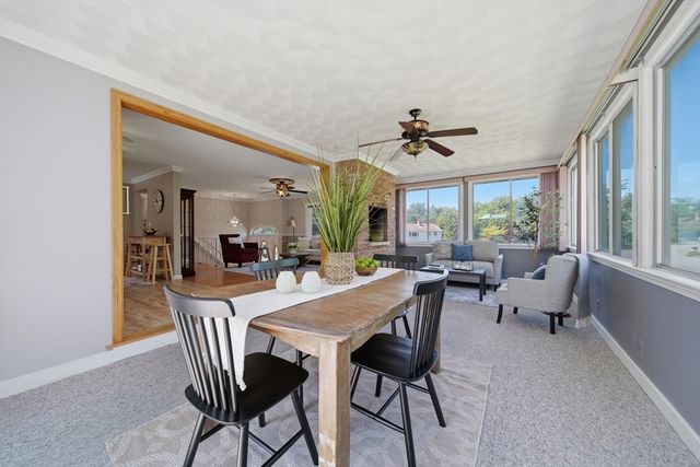 55 Burnham Rd, Billerica, MA 01862