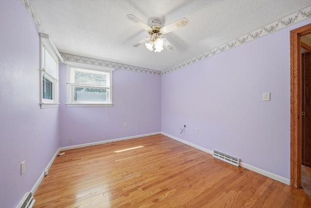 55 Burnham Rd, Billerica, MA 01862