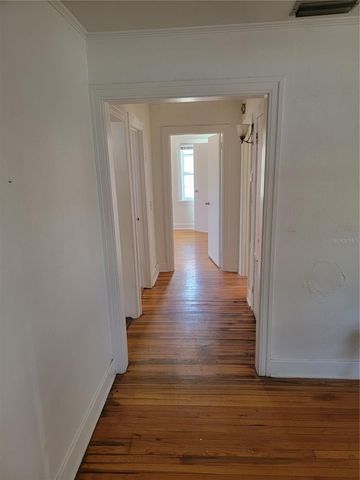 3720 4TH AVENUE N, St Petersburg, FL 33713