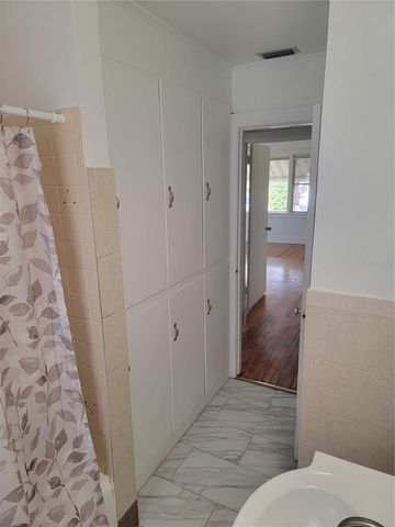 3720 4TH AVENUE N, St Petersburg, FL 33713