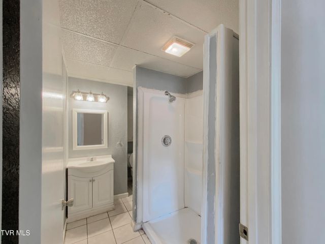 7691 Asheville Highway, Greeneville, TN 37743