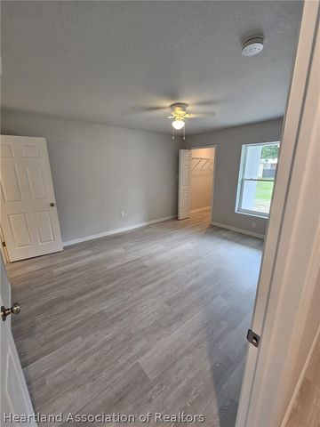 1407 Las Villas Blvd, Sebring, FL 33870