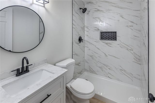 184 Clara Drive, Trenton, OH 45067