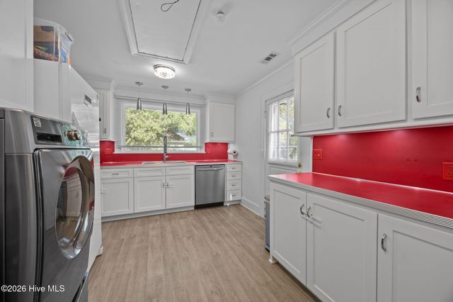 607 W Main Street, Williamston, NC 27892