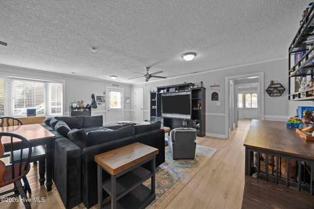 607 W Main Street, Williamston, NC 27892