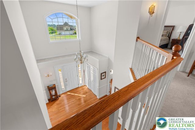 3940 Whitetail Court, Lowhill Twp, PA 18078