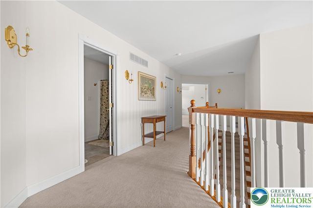 3940 Whitetail Court, Lowhill Twp, PA 18078