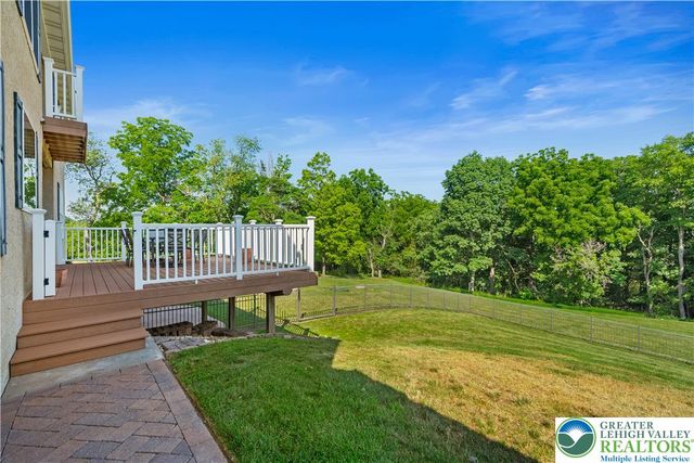3940 Whitetail Court, Lowhill Twp, PA 18078