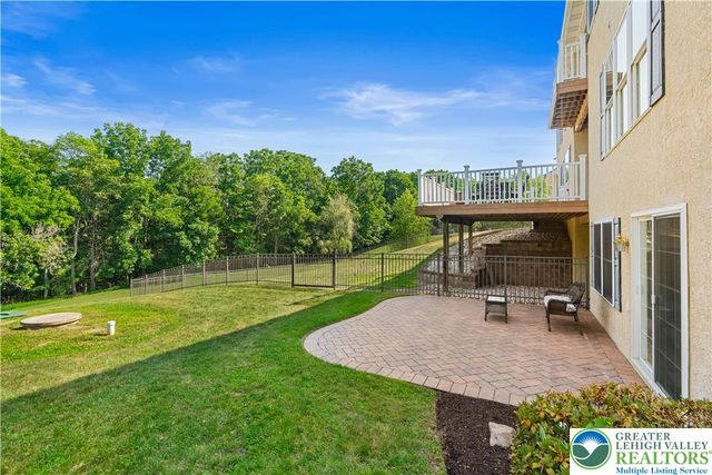 3940 Whitetail Court, Lowhill Twp, PA 18078