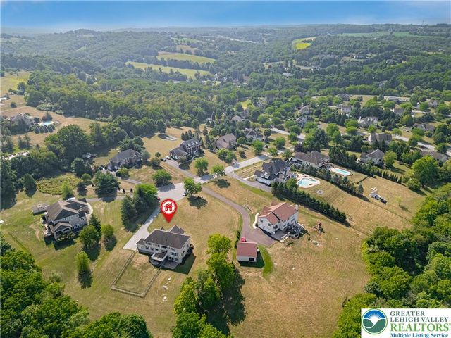 3940 Whitetail Court, Lowhill Twp, PA 18078