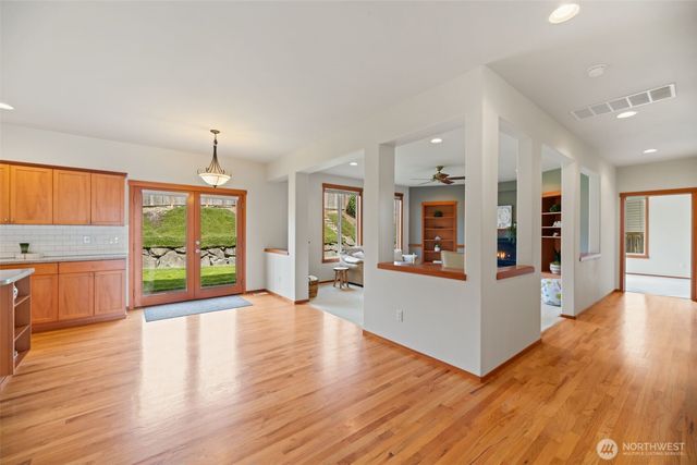 11906 SE 277th Street, Kent, WA 98030