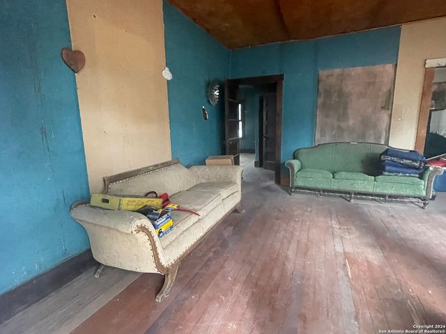 0 Third Street, Leakey, TX 78873