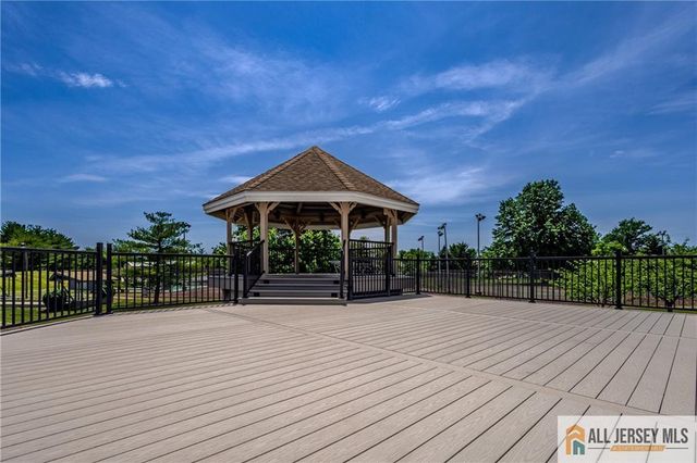 4 Martin Van Buren Drive B, Monroe, NJ 08831