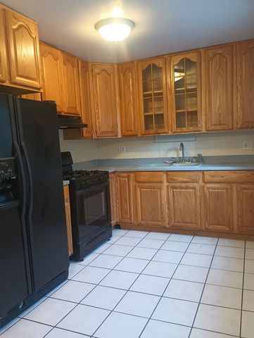 22223 Navaho Avenue, Sauk Village, IL 60411