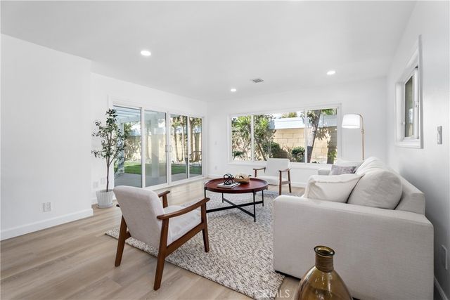 6821 Loyola Drive, Huntington Beach, CA 92647