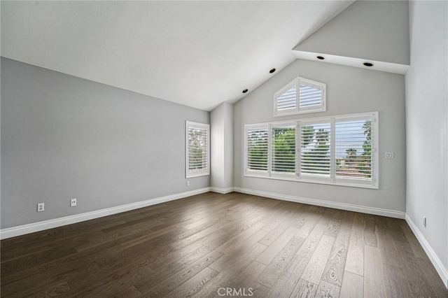 901 Clearwood Avenue, Riverside, CA 92506