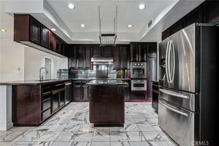 901 Clearwood Avenue, Riverside, CA 92506