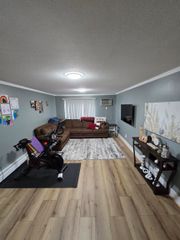 3 Pembroke Dr Unit 17, Derry, NH 03038