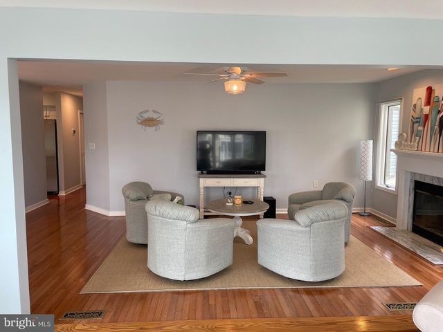 10 STACY CT, Ocean Pines, MD 21811