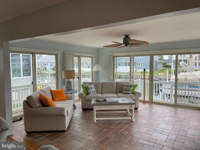10 STACY CT, Ocean Pines, MD 21811