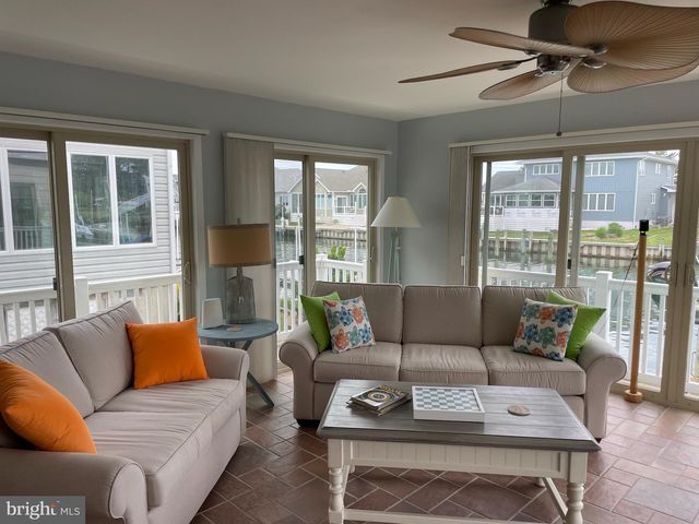 10 STACY CT, Ocean Pines, MD 21811