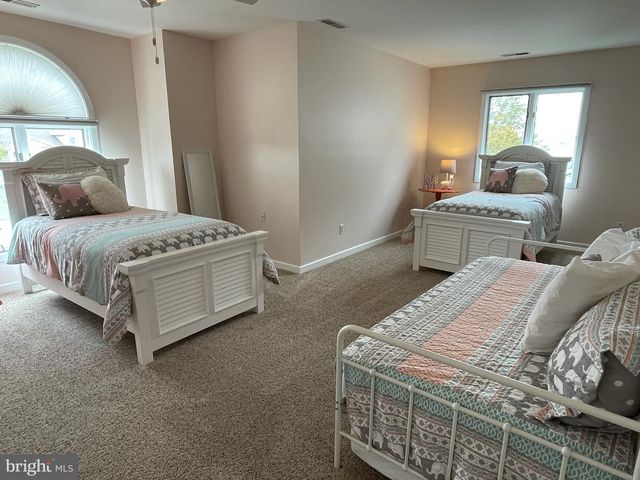 10 STACY CT, Ocean Pines, MD 21811