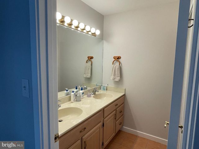 10 STACY CT, Ocean Pines, MD 21811